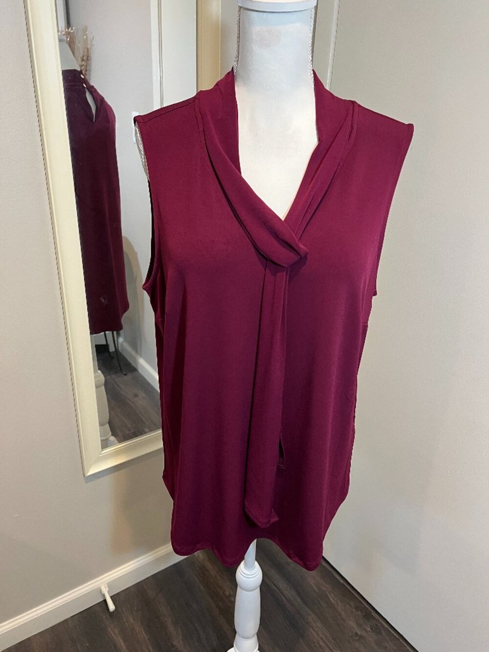NWT DKNY Burgundy Sleeveless Tie Neck Blouse, Size XL